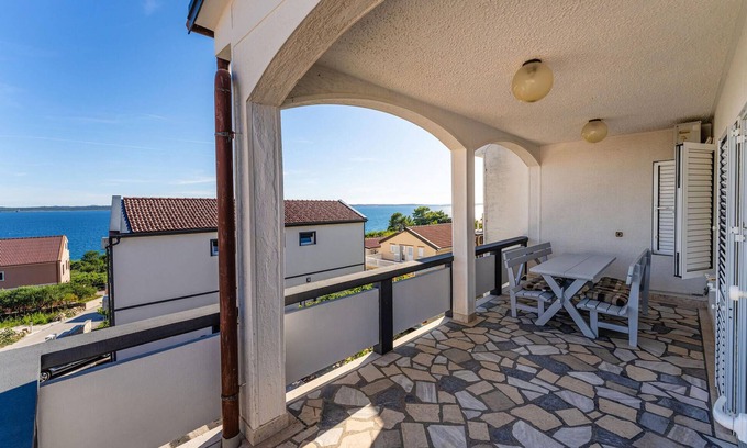 Rtina Apartment | Stunning apartment in Rtina