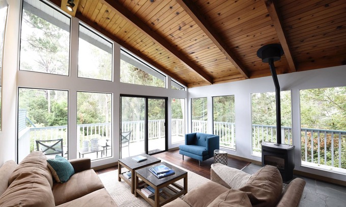 Rio del Mar House | Stunning Aptos Home with Treetop Views Adjacent to the Seascape Golf Course