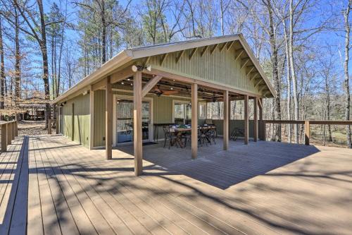 Howard House | Stunning Culloden Cabin with Deck and Creek View!