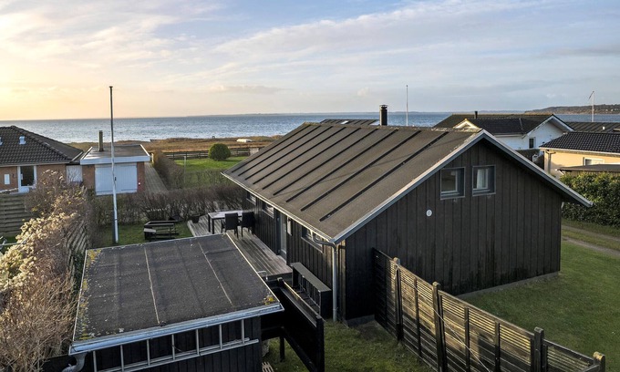 Hejsager Strand House | Stunning home in Haderslev with WiFi