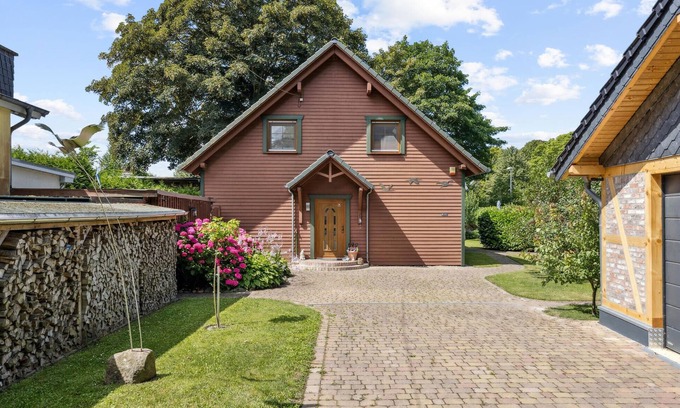 Kenz-Kustrow House | Stunning home in Kenz Küstrow