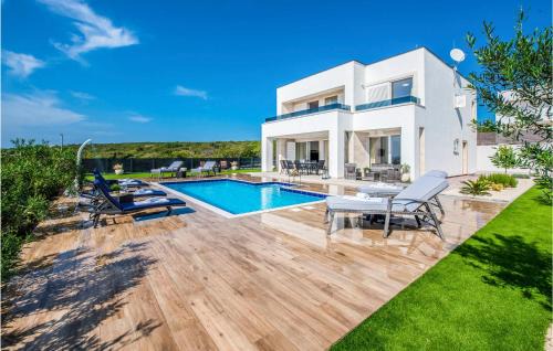 Kolanjski Gajac House | Stunning Home In Novalja With House Sea View