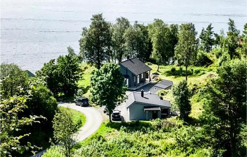 Lindas House | Stunning Home In Seim With Wifi