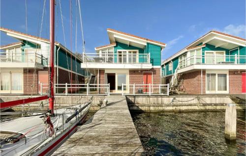 Workum House | Stunning Home In Workum With Kitchen