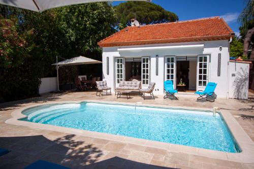 Juan-les-Pins Villa | Stunning Juan Les Pins 4 bed Villa with Pool