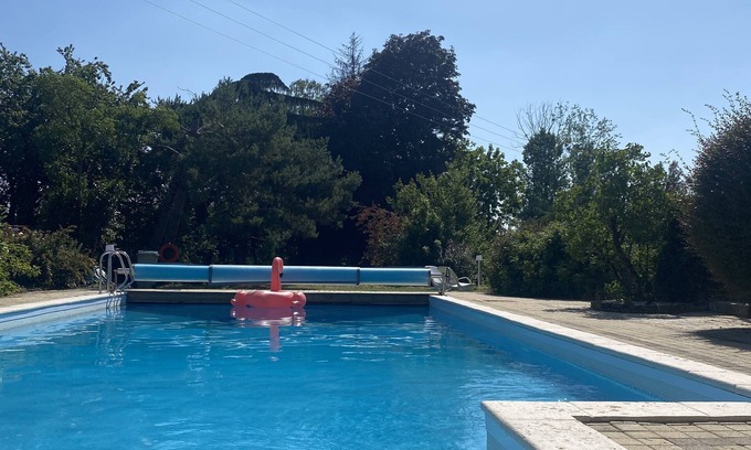 Puy-de-Serre House | Stunning manoir, set in its own gated grounds with stunning pool