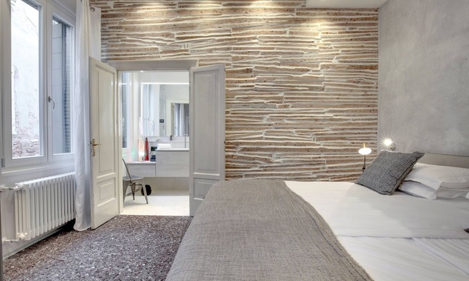 San Marco Apartment | Stunning Modern Apartment in the Heart of Venice