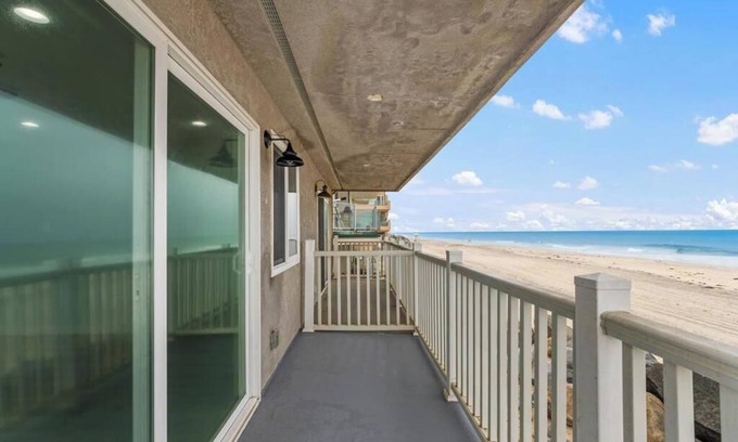 Imperial Beach House | Stunning Oceanfront luxury Townhome