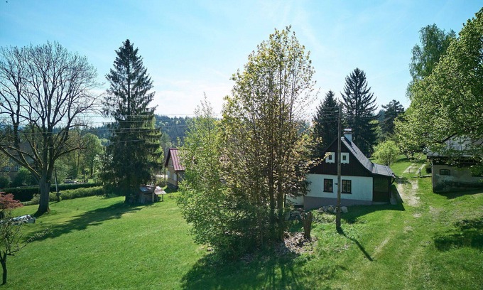 Smrzovka House | Stunning private villa for 6 people with WIFI, TV and terrace