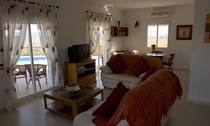 Comares Villa | Stunning Villa with Breathtaking Views of Mountains and Sea