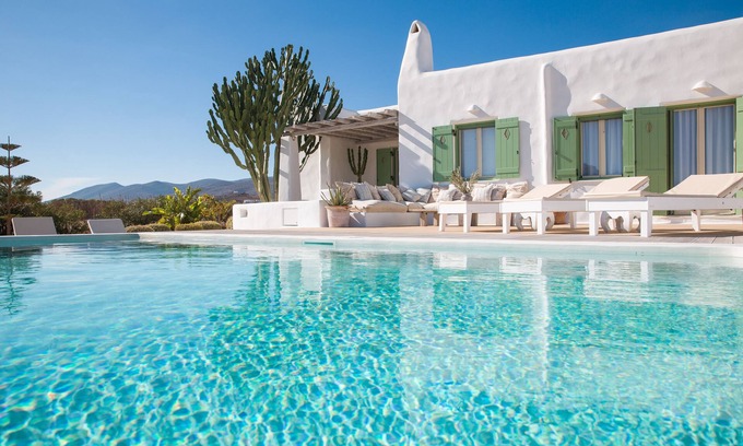 Paros Villa | Stunning Villa With Pool.