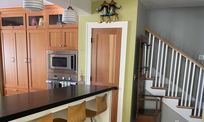 West Eugene House | Stunningly remodeled classic bungalow