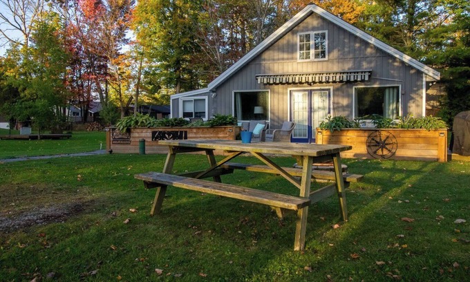 Tay Cottage | Sturgeon River Cottage