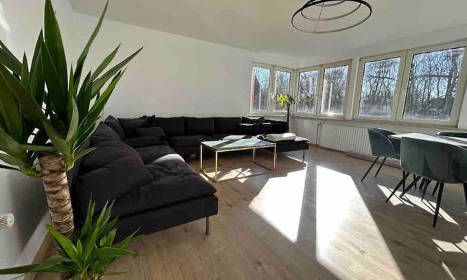 Norderstedt Apartment | Stylisches Apartment am Airport