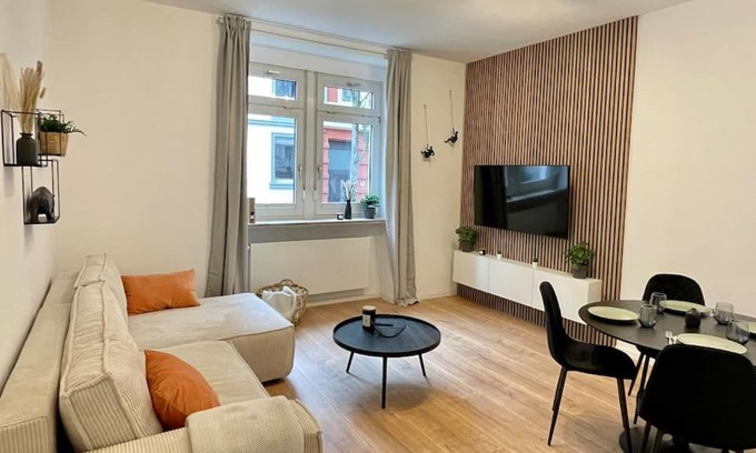 Weststadt Apartment | Stylisches Apartment in zentraler Lage mit Balkon