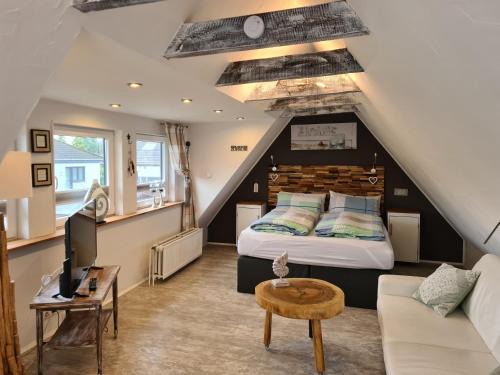 Kirchweyhe Apartment | Stylisches Garden Cottage