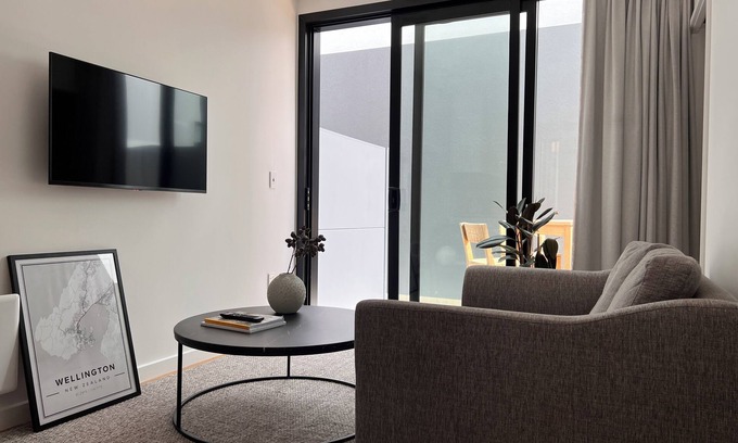 Te Aro House | Stylish 2 bedrooms townhouse in Central