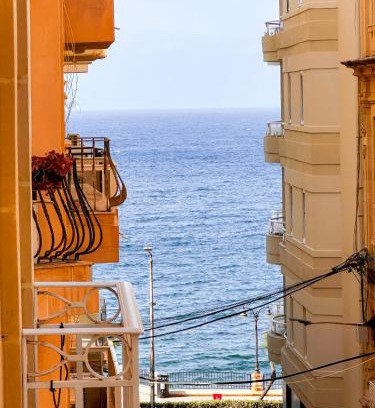 Sliema Apartment | Stylish 3 Bedroom Apt in the Heart of Sliema S10