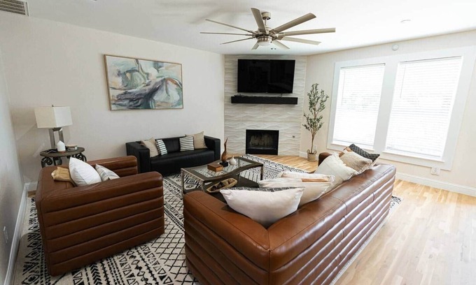 Forney House | Stylish 4BR Retreat | In DFW | Quiet Street + Office & Yard