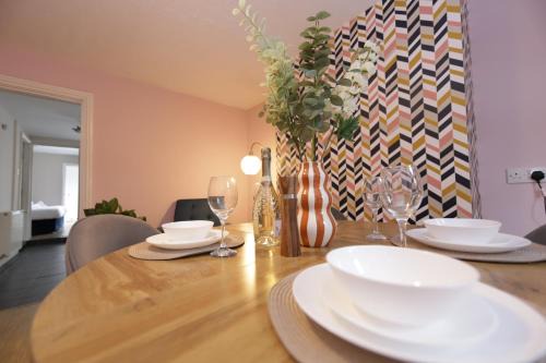 Ely House | Stylish central location 3 bedroom house