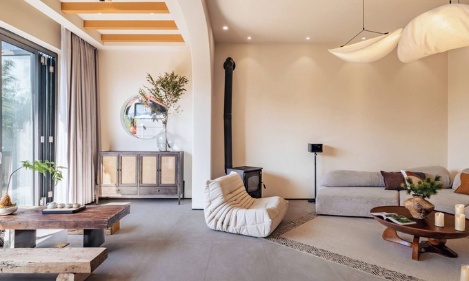 Gucheng Villa | Stylish Designer Villa in Lijiang,4BR, Garden View, Calm and Chill
