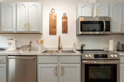 Trenton Apartment | Stylish Escape Near Bar Harbor Acadia Park 7