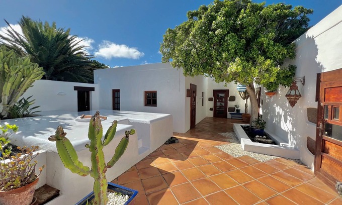 Uga House | Stylish house in a real Finca with private garden