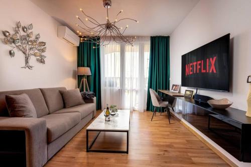 Pomorie Apartment | Stylish Sea View Apartment 3 Min to Beach Balcony & Comfort