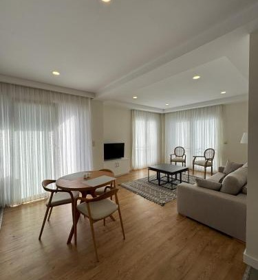 Side Apartment | Su Apartment Side