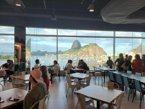 Zona Sul Apartment | SUH Botafogo 03 Great Bars, Metro and Shopping