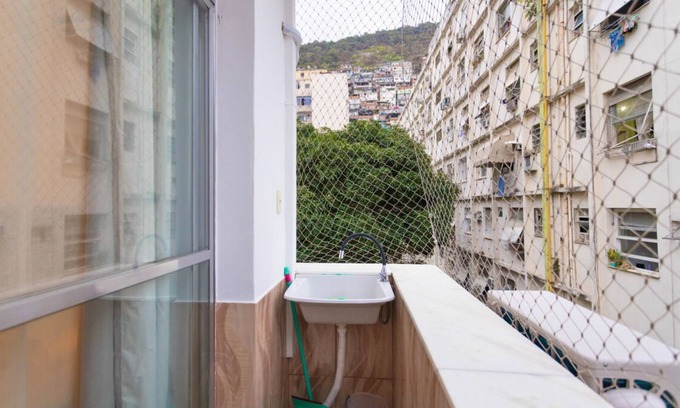 Copacabana Apartment | SUH Copacabana 97 Metro Near Ipanema