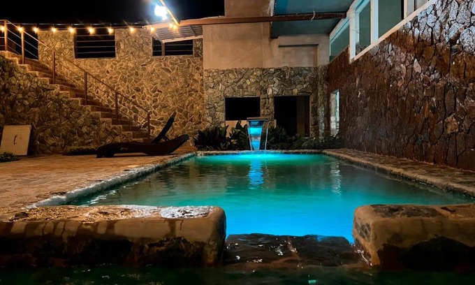 Ahuachapan Apartment | Suite Jr Aire de Montaña 6 - Hot Springs