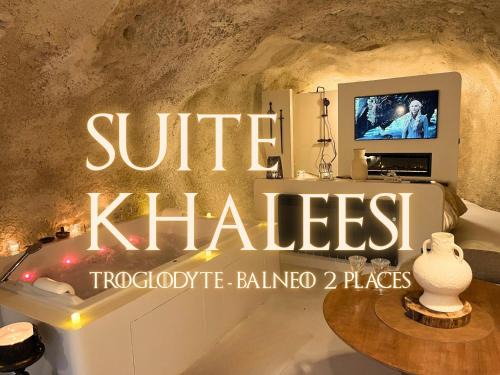 Mazange Apartment | SUITE KHALEESI - Troglodyte - Balnéo 2 places