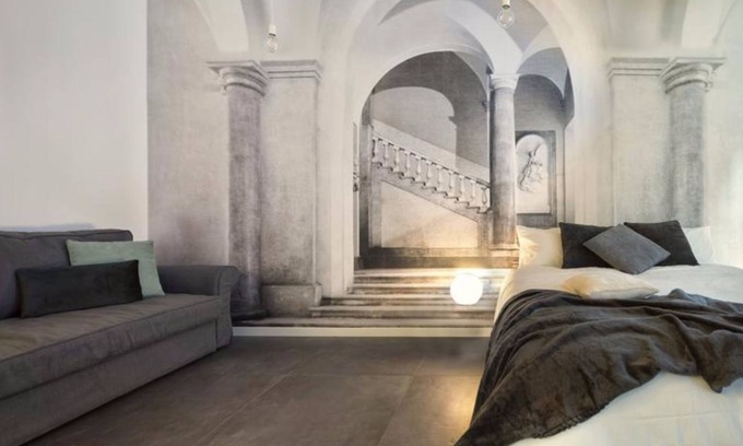 Voghera Apartment | Suite Vogue Sforza