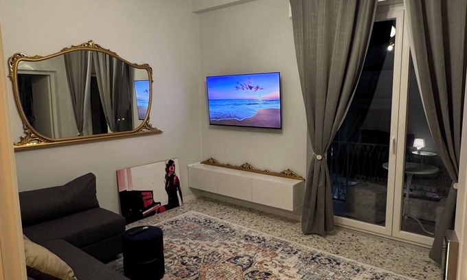 Reggio Calabria House | SUITE WITH BALCONY IN B&B AC GOLD BOUTIQUE