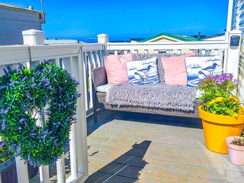 Perranporth Resort | Summer Breeze
