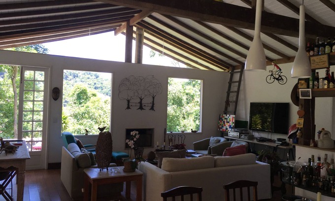 Araras House | Summer house, super wooded, rural setting with city amenities