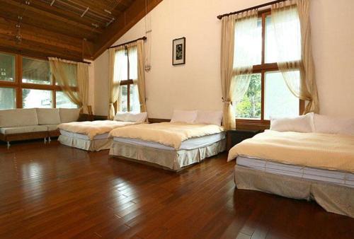Guangfu House | Summer Trail B&B , Hall 2