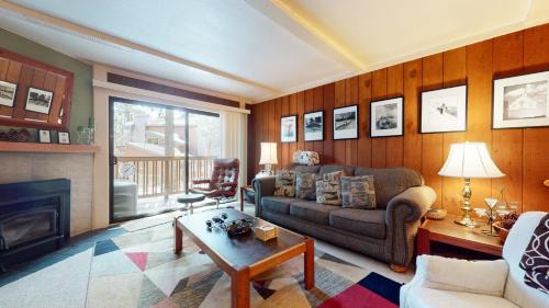 Mammoth Lakes Apartment | Summit 45 Apartment