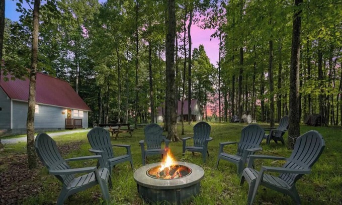 Terry House | Summit Sanctuary FirePit Picnic NewRiverGorge