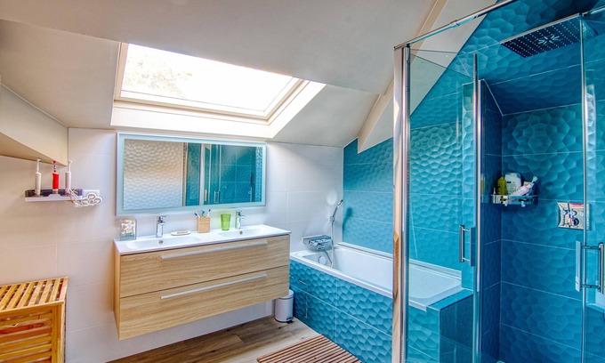 Le Vesinet Villa | Sumptuous villa in the heart of the Princess Park