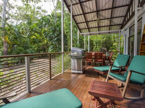 Horseshoe Bay House | Sunbird Retreat