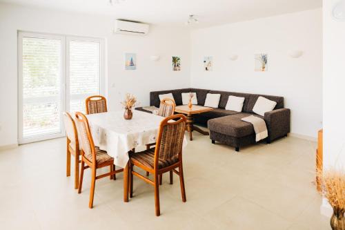 Stankovici Apartment | Sunce i More