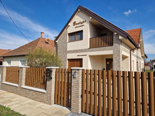 Gyula Apartment | Sunlight apartman