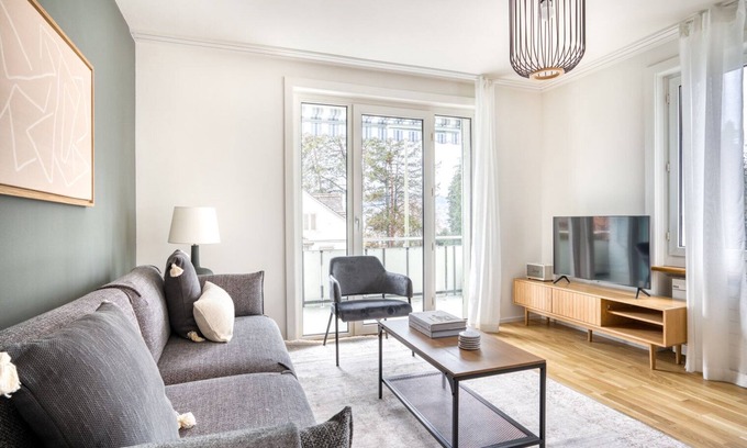 Meilen District Apartment | Sunny Erlenbach 3.5 Room w/Storage, 3 min to Market, by Blueground
