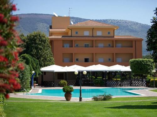 Prossedi Hotel | Sunny Palace Hotel Restaurant