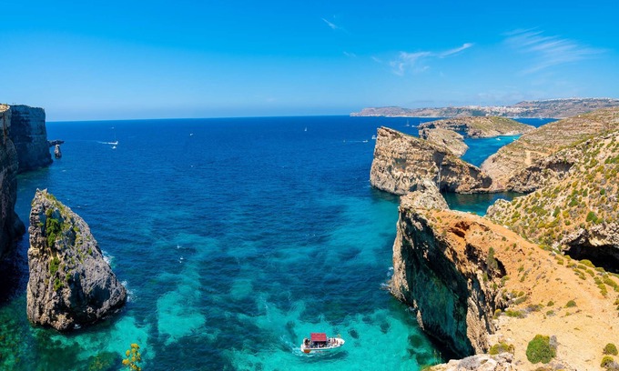 Qala Apartment | Sunny & Pool Quiet Apart Qala Gozo, Qala - Gozo, Malta