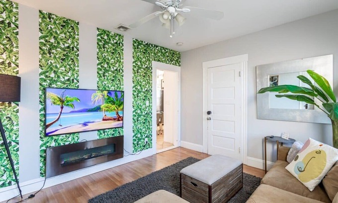 Fairfield Apartment | Sunny & Spacious 2BD, 1BA WFH Apt-Huge Yard & Patio