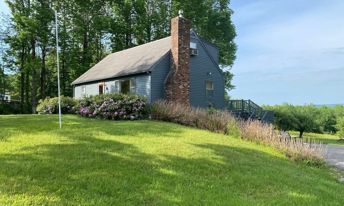 Middlefield House | Sunny, Stylish Berkshire Mountain Retreat near Jacob's Pillow