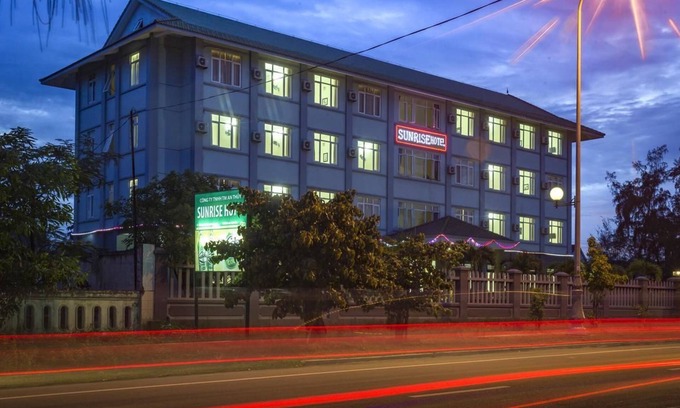 Dong Hoi Hotel | Sunrise Hotel Quang Binh